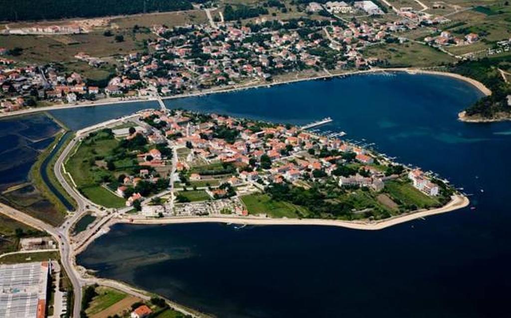 Apartman Nin-Dodo Bagian luar foto