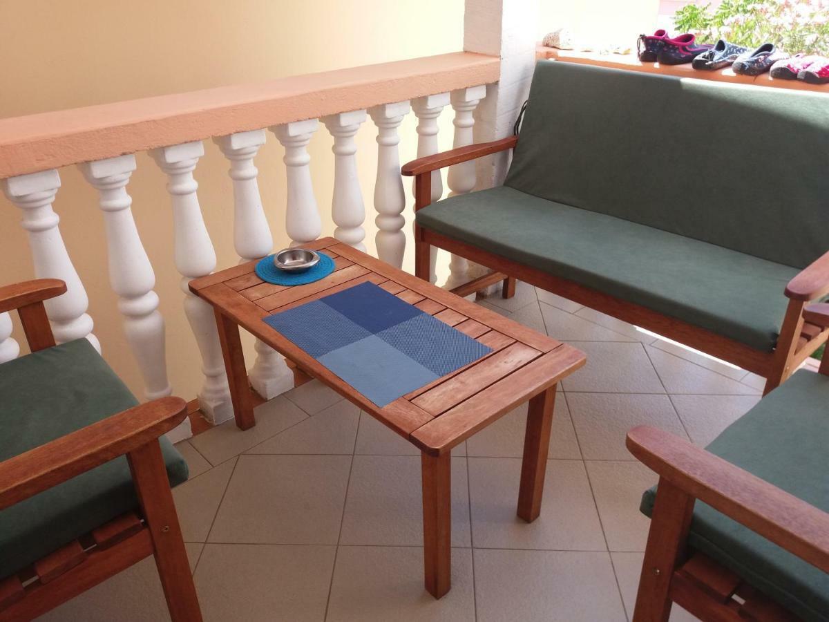 Apartman Nin-Dodo Bagian luar foto