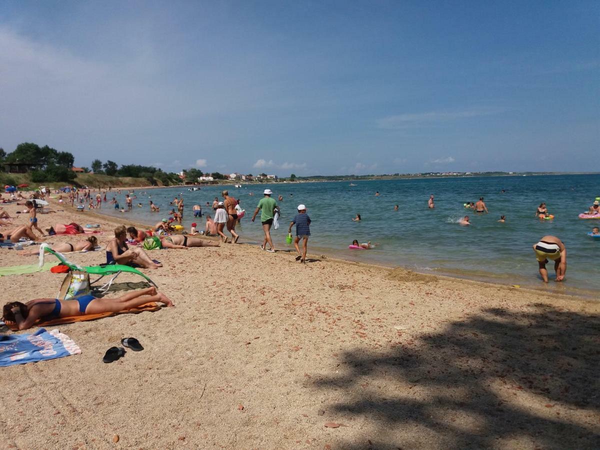 Apartman Nin-Dodo Bagian luar foto