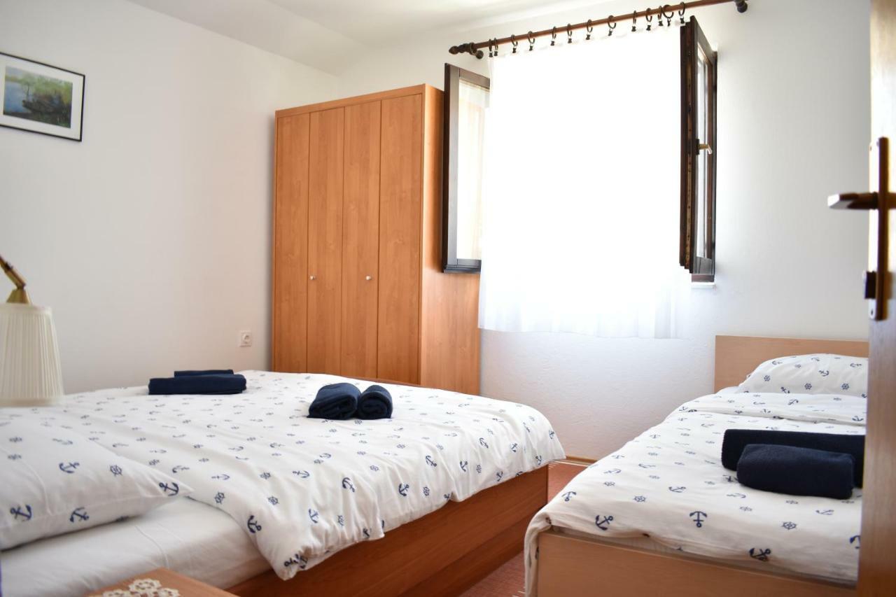Apartman Nin-Dodo Bagian luar foto