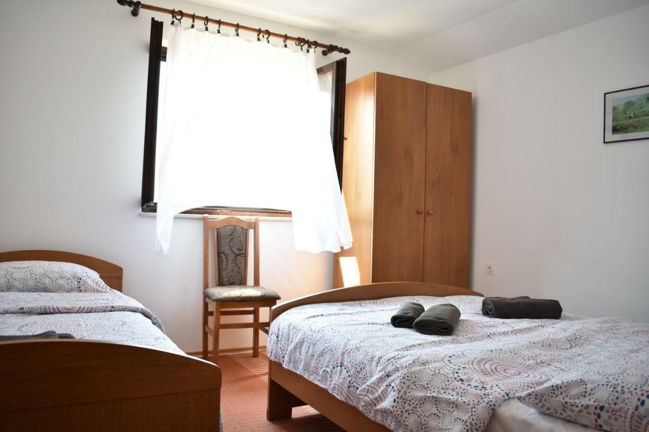 Apartman Nin-Dodo Bagian luar foto