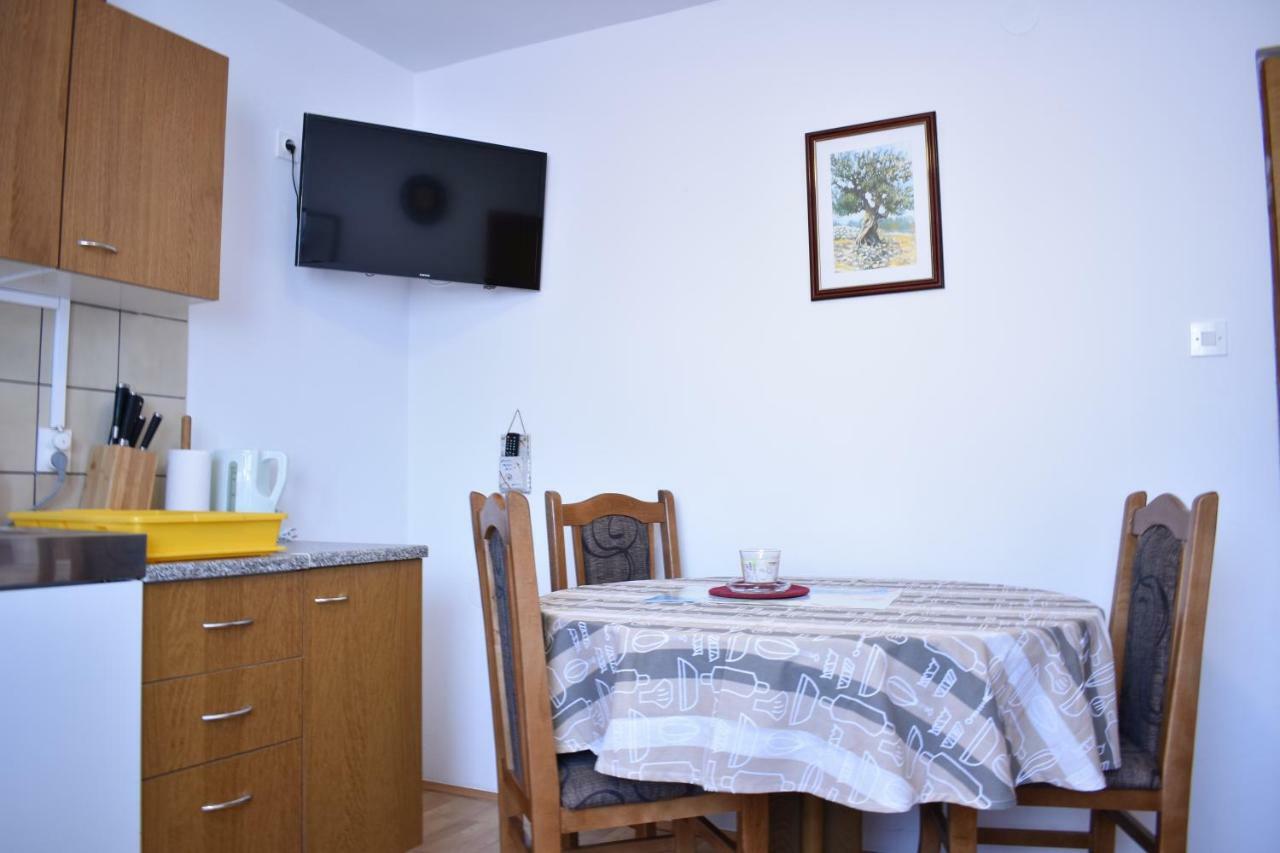 Apartman Nin-Dodo Bagian luar foto