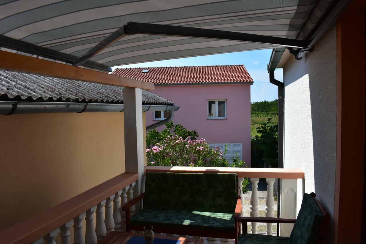 Apartman Nin-Dodo Bagian luar foto