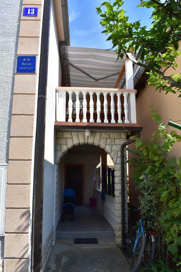 Apartman Nin-Dodo Bagian luar foto